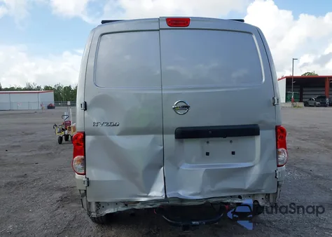 2018 Nissan Nv200 S z USA, uszkodzony, nr VIN 3N6CM0KN4JK701304